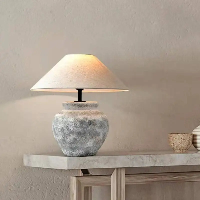 Zhongshan Retro Handmade Bedside Bedroom Ceramic Table Lamp Fabric Lampshade Desk Lamp